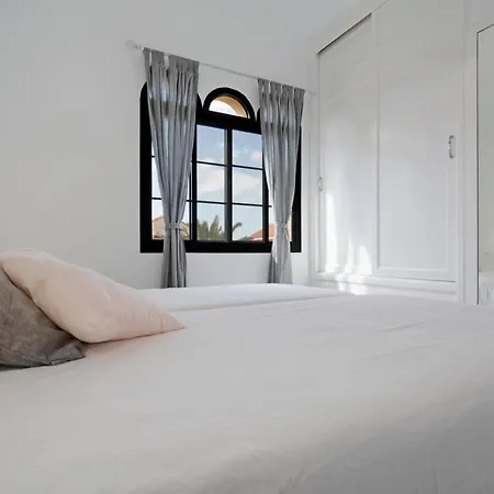 公寓 Vista Piscina O Terraza, Wifi Gratis 科斯塔卡玛