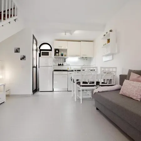 公寓 Vista Piscina O Terraza, Wifi Gratis